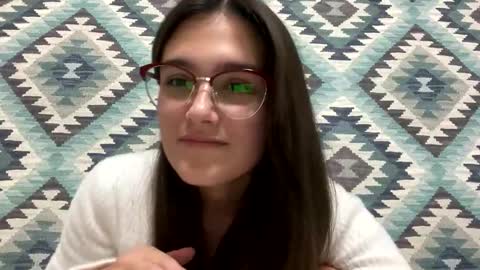 irisss31 online show from October 9, 6:50 pm