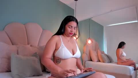 Irlys Naia online show from June 15, 1:24 pm