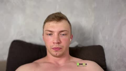 Snapshot of iron__chapman chatting on July 22, 9:17 pm Iron online show from July 22, 9:17 pm