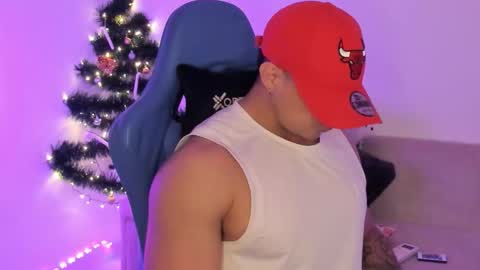 Iron online show from December 17, 11:22 pm