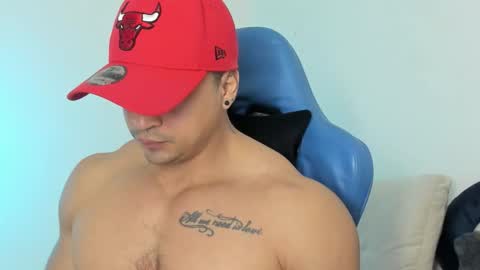 Iron online show from December 19, 3:41 pm