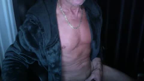 ironout007 online show from April 27, 2:20 am