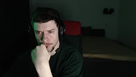 Sam online show from February 19, 9:36 pm