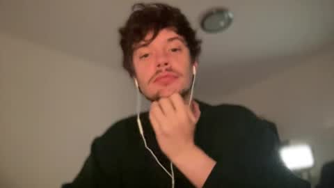 Sam online show from October 17, 8:11 pm