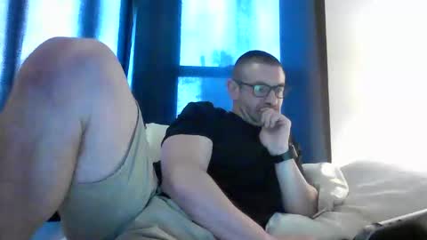 ironwolf523968 online show from April 4, 6:05 pm