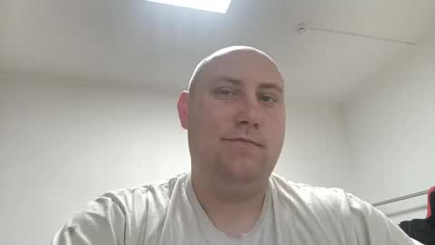 Mark online show from February 6, 4:54 pm