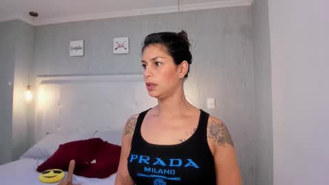 is_a_bell online show from December 15, 2:43 pm