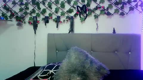 isa_77 online show from September 19, 7:03 pm