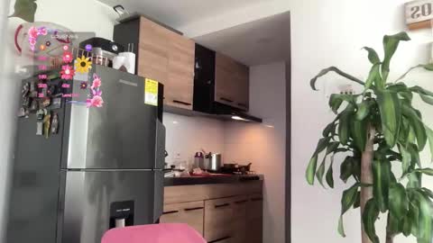 Isabella online show from February 9, 5:06 pm