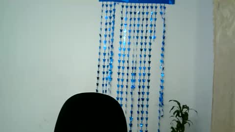 isa_bellaxx23 online show from November 30, 2:04 am