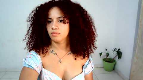 isa_bellaxx23 online show from July 11, 1:30 am