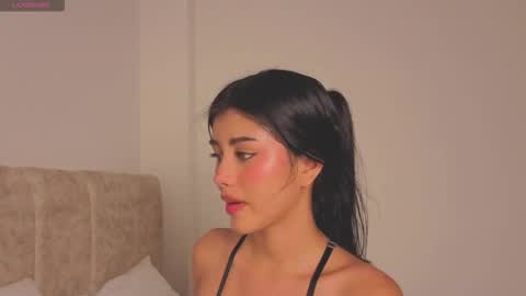 Snapshot of isa_dolly chatting on March 24, 12:15 am Isa Dolly online show from March 24, 12:15 am