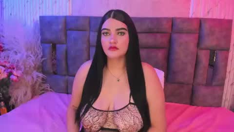 Isa Gonzalez  online show from July 19, 7:39 pm