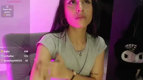 Isabella Hall online show from June 16, 2:58 am