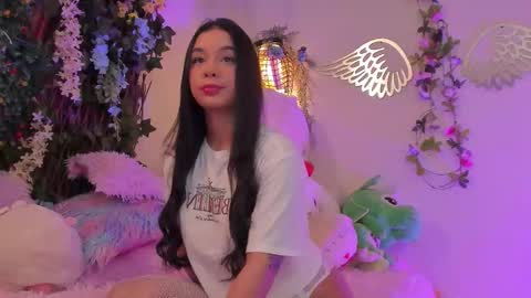 Isabella        online show from September 30, 4:56 pm