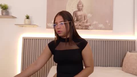 Isabel online show from November 5, 12:16 pm