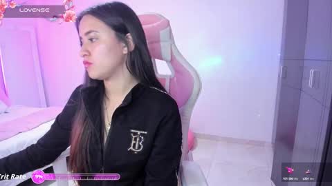 Snapshot of isaa_diamond chatting on September 18, 4:03 am isaa_diamond online show from September 18, 4:03 am