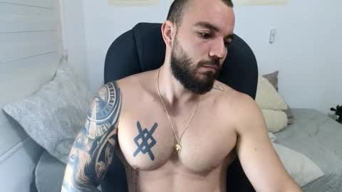 Isaac carter online show from October 5, 11:08 am