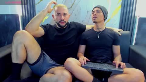 Snapshot of isaac_franko chatting on October 10, 9:36 pm isaac_franko online show from October 10, 9:36 pm