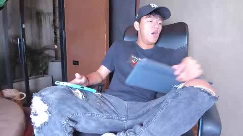 isaac_grimm online show from February 1, 3:16 am