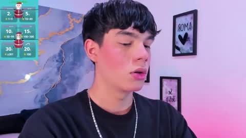 Snapshot of isaac_kurtt chatting on December 20, 7:54 pm Isaac Kurtt online show from December 20, 7:54 pm