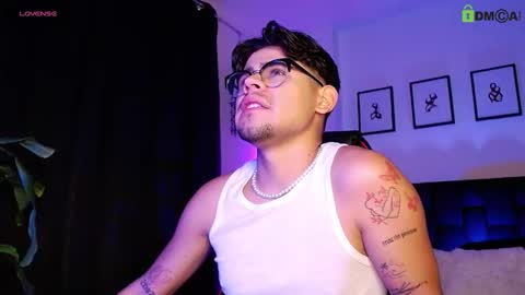 Isaac Saenz. online show from February 1, 12:42 am