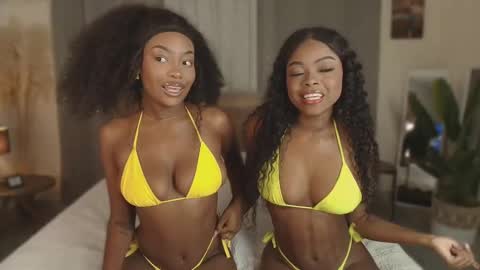 Snapshot of isaacoleman chatting on November 29, 9:18 pm Isaa Coleman online show from November 29, 9:18 pm