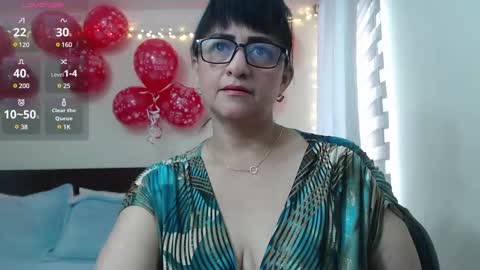 Isabeel Sofia online show from February 12, 2:43 pm