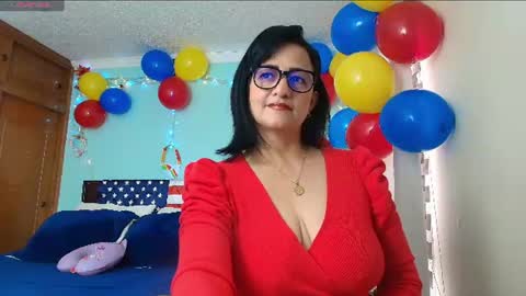 Isabeel Sofia online show from June 19, 4:22 pm