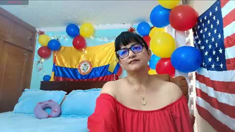 Isabeel Sofia online show from June 26, 1:26 pm