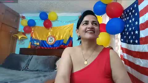 Isabeel Sofia online show from July 4, 7:20 pm