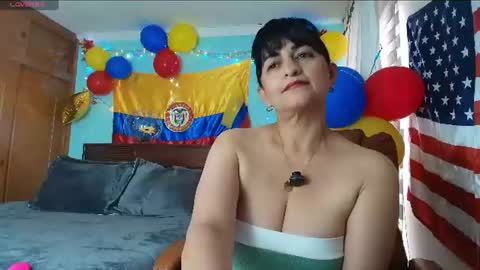 Isabeel Sofia online show from July 9, 8:02 pm
