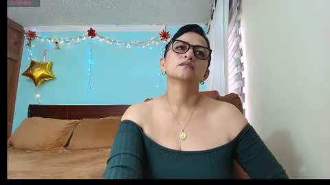 Isabeel Sofia online show from August 2, 1:09 pm