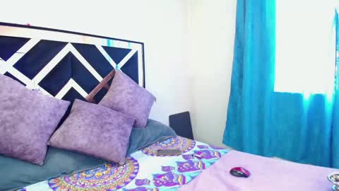 isabel online show from February 12, 6:09 pm