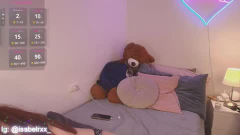 Snapshot of isabel_roux chatting on September 15, 9:04 pm Isabel online show from September 15, 9:04 pm