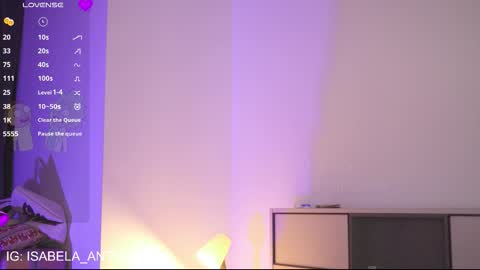    online show from October 30, 12:39 pm