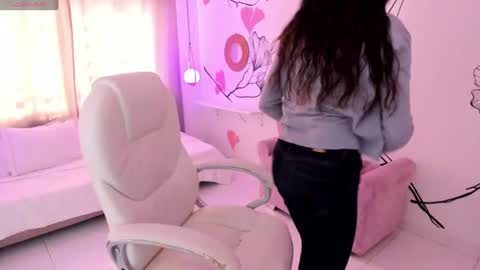 isabela_fiorelli online show from June 12, 1:54 pm