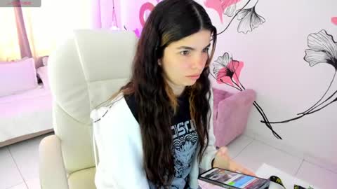 isabela_fiorelli online show from June 13, 1:42 pm