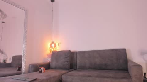 Snapshot of isabela_franco_ chatting on October 14, 12:06 pm Isabela online show from October 14, 12:06 pm