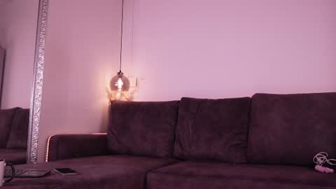 Isabela online show from July 13, 11:46 am