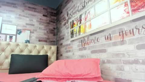 Isabela online show from June 9, 3:34 pm