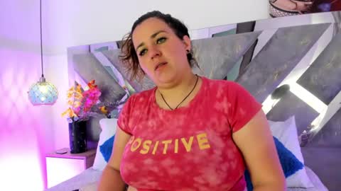Mommy Isa online show from June 30, 1:12 pm