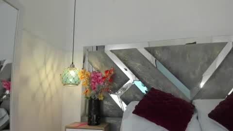 Mommy Isa online show from July 26, 1:07 pm