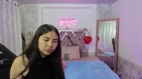 ISABELA  online show from February 20, 11:32 am