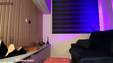 Isabela Brazil online show from October 14, 2:12 am