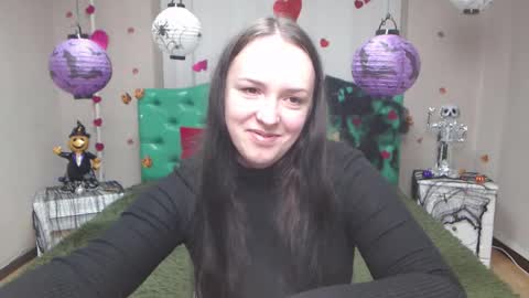 IsabelBlackberry online show from October 25, 5:15 am