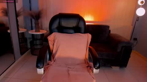 Isabel Bornner online show from January 25, 4:45 am