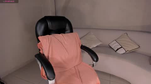 Snapshot of isabelbornner chatting on July 29, 7:23 pm Isabel Bornner online show from July 29, 7:23 pm