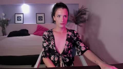 IsabelFernandez online show from September 27, 5:56 am