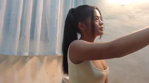 Isabell online show from May 8, 8:36 pm